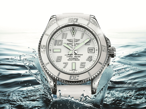 The Sporty Watches Just The Standard In Summer – Two Kinds Of UK Replica Breitling Watches For You